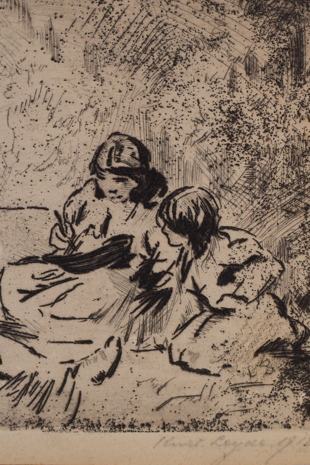 Twee Figuren In Een Veld Met Kinderen photo Kunst