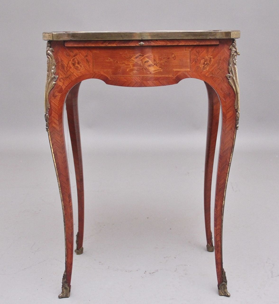 Early 20th Century French Kingwood And Marquetry Side Table photo 2250.0