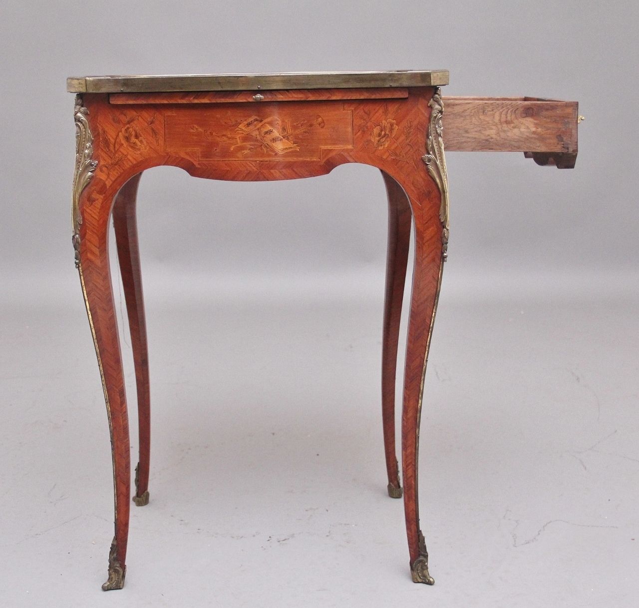 Early 20th Century French Kingwood And Marquetry Side Table photo vinterior