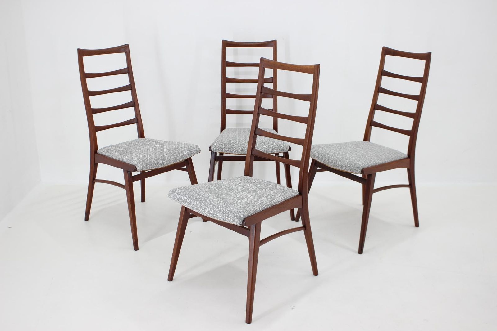 1960s Set Of Four Dining Chairs In Teak, Germany photo vintage
