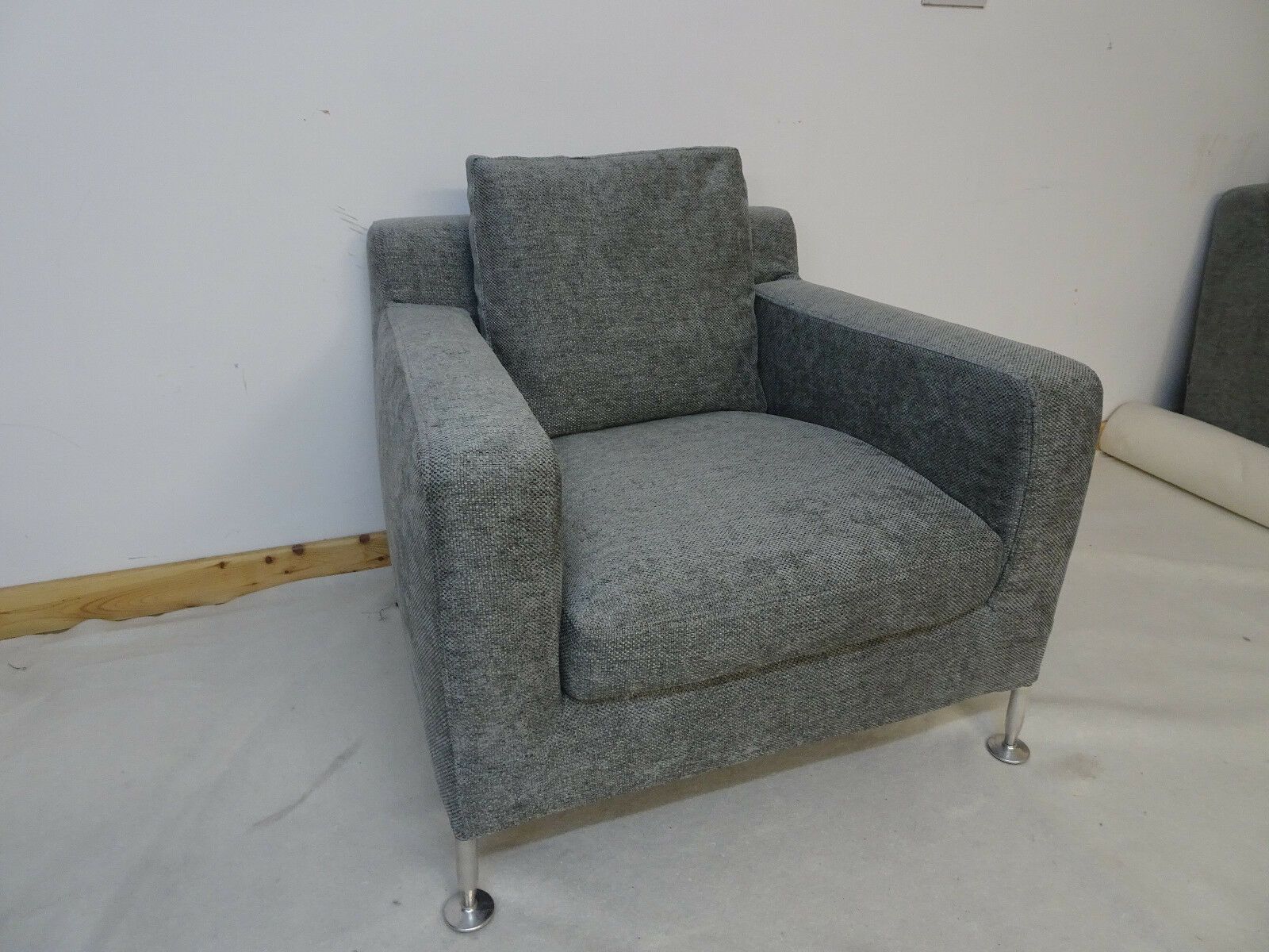 Immaculate Bb Italia Harry Armchair In Grey Woven Fabric photo furniture