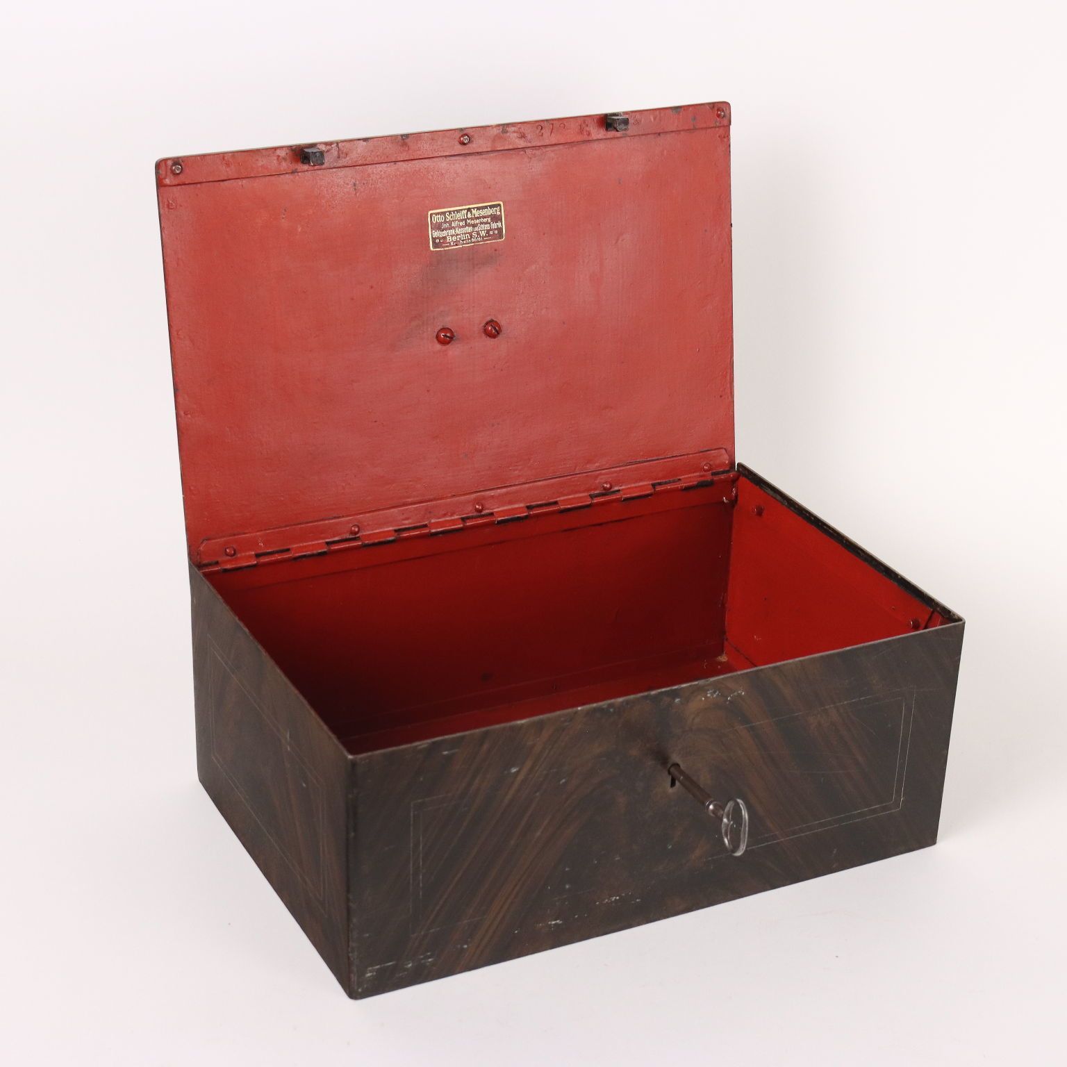 Small Box Iron Germany 1930s 1940s photo vinterior