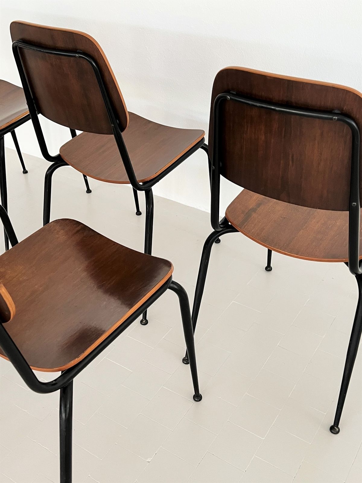 photo buy Italian Midcentury Plywood Nutwood Chairs By Velca Legnano, 1960s