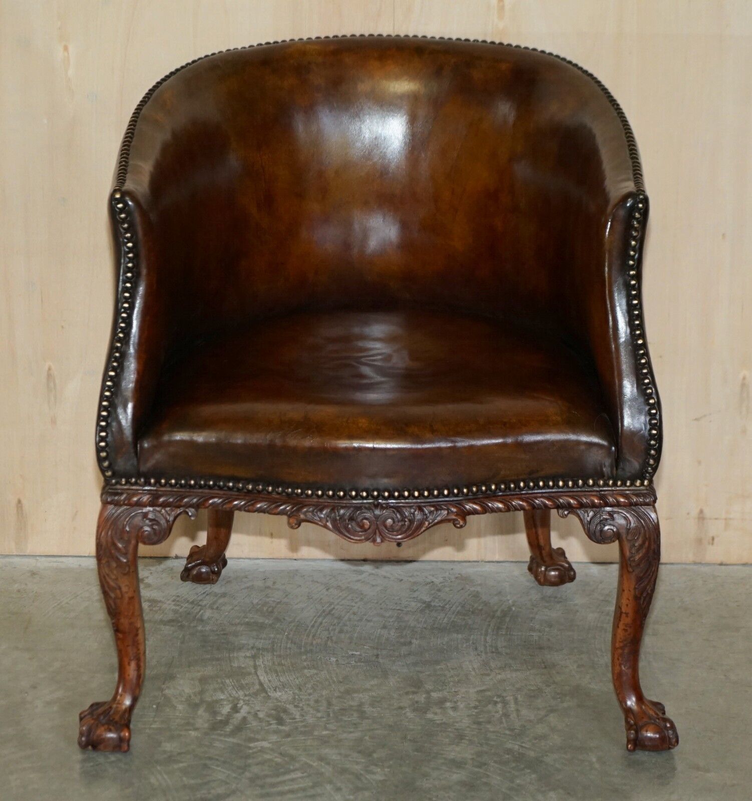 Important Pair Of Antique Thomas Chippendale Carved Claw & Ball Tub Armchairs photo for sale