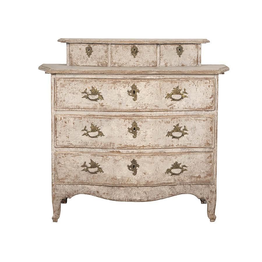 18th Century Period Rococo Commode