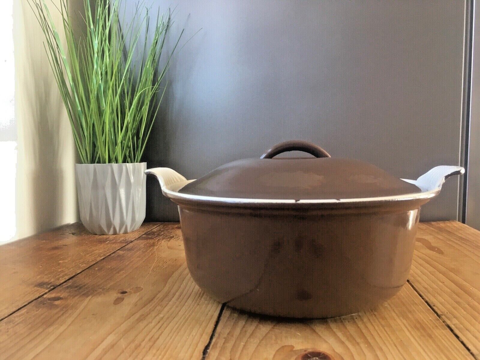 Cousances France Brown Enamel Cast Iron Lidded Casserole Dish Size 24 Le Creuset photo Home Decor