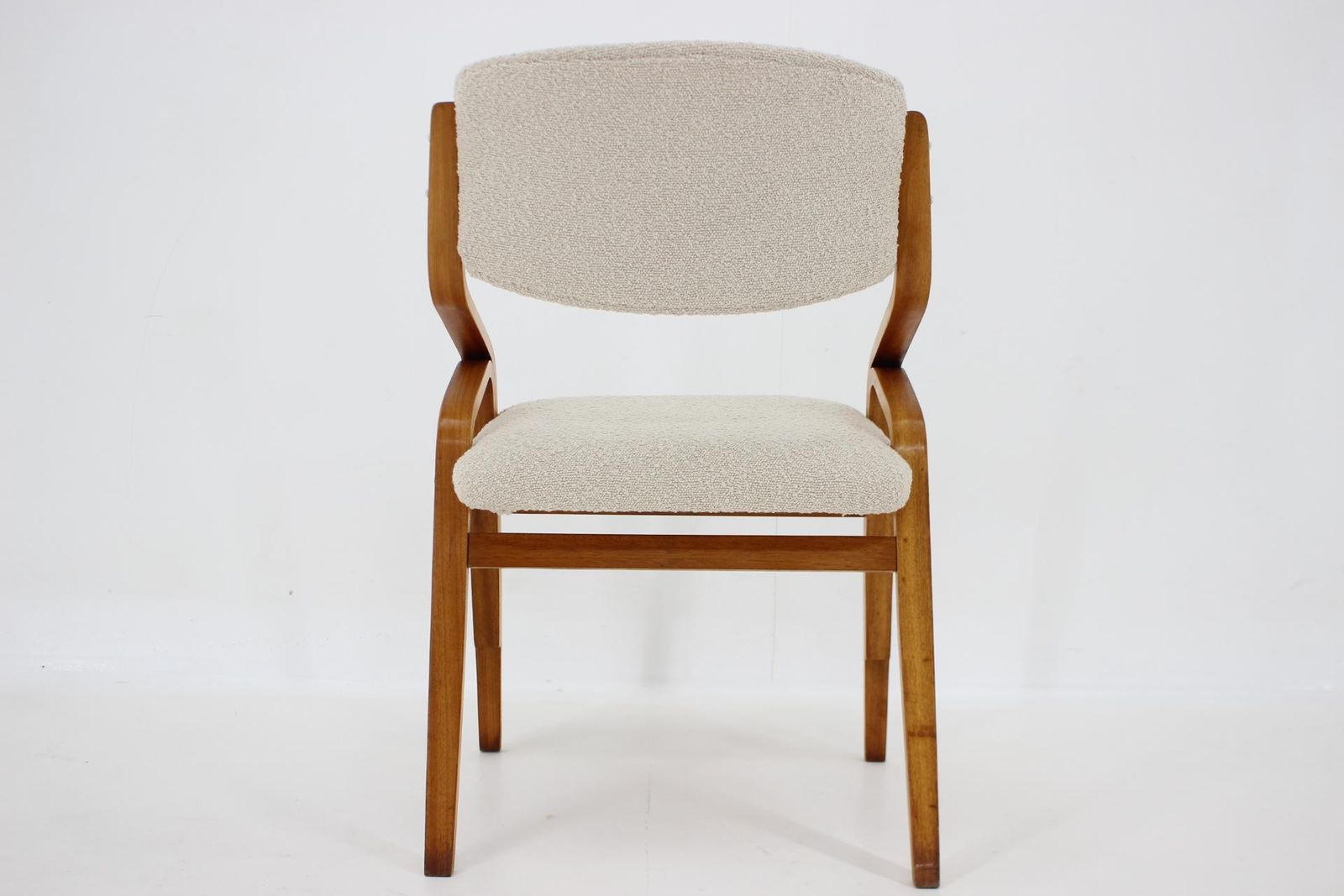 1970s Ludvík Volák Four Bentwood Dining Chairs In Boucle Fabric, Czechoslovakia photo vinterior