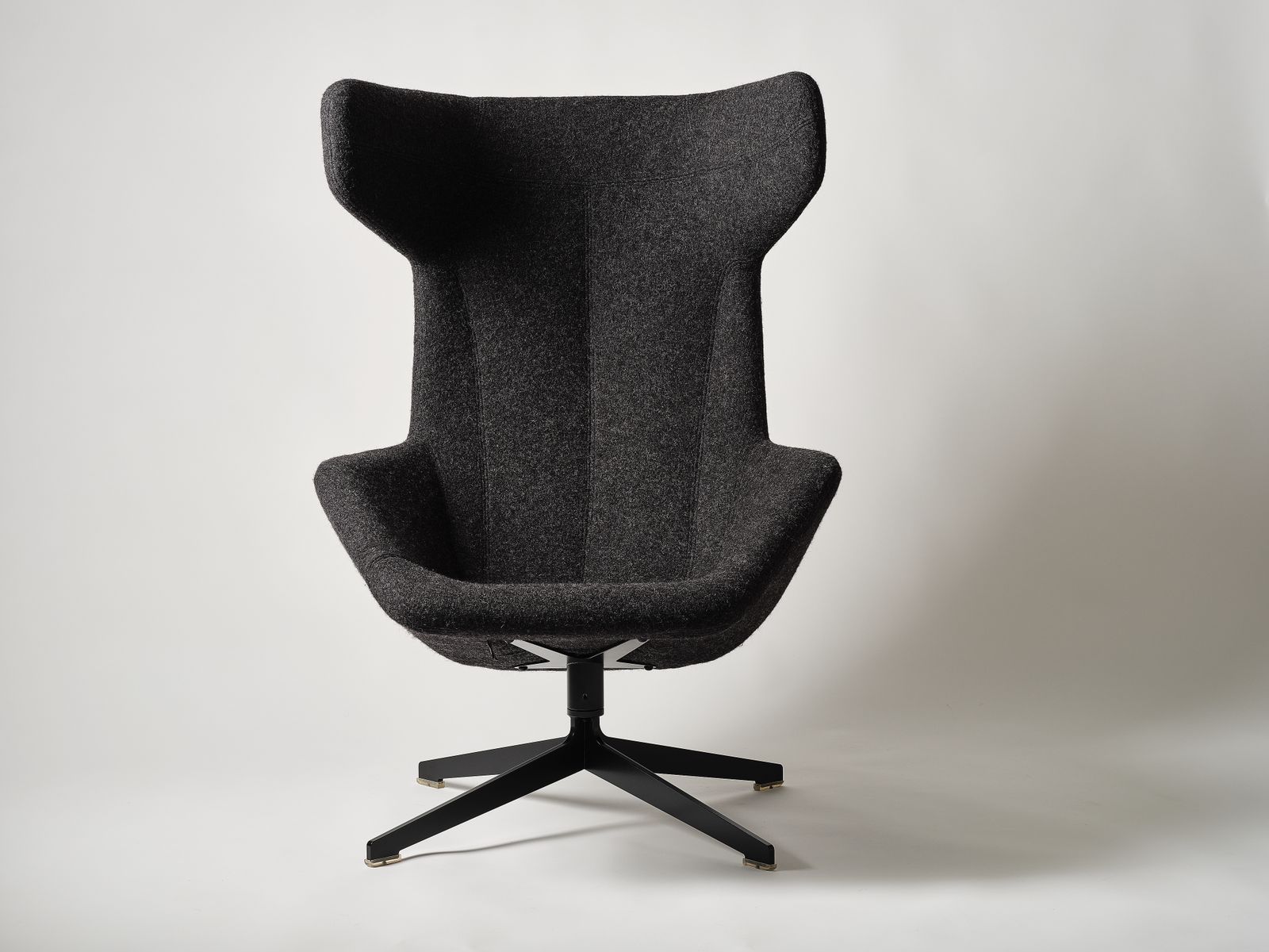Unique & Rare Fully Refurbished 'Take A Line For A Walk Swivel Armchair' By Alfredo Häberli For Moroso Circa 1990s. 15 Matching Chairs Available.