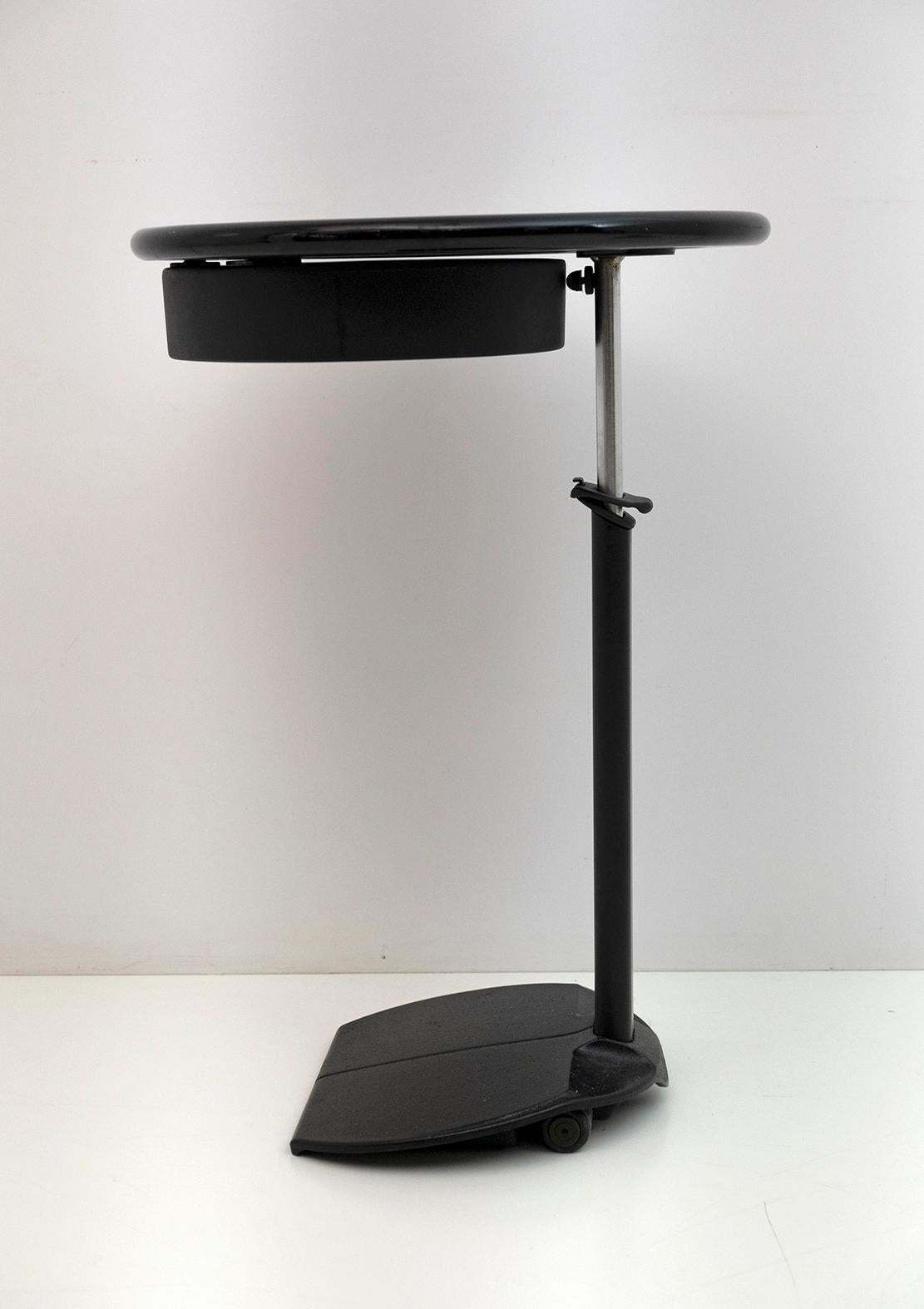 photo furniture Design Studio Kairos Modern Italian Coffee Table "Servese" For B&B Italia, 1980