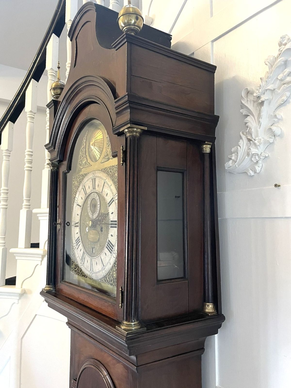 photo vintage Fine Antique Mahogany Longcase Clock Signed Charles Shuckburgh, London
