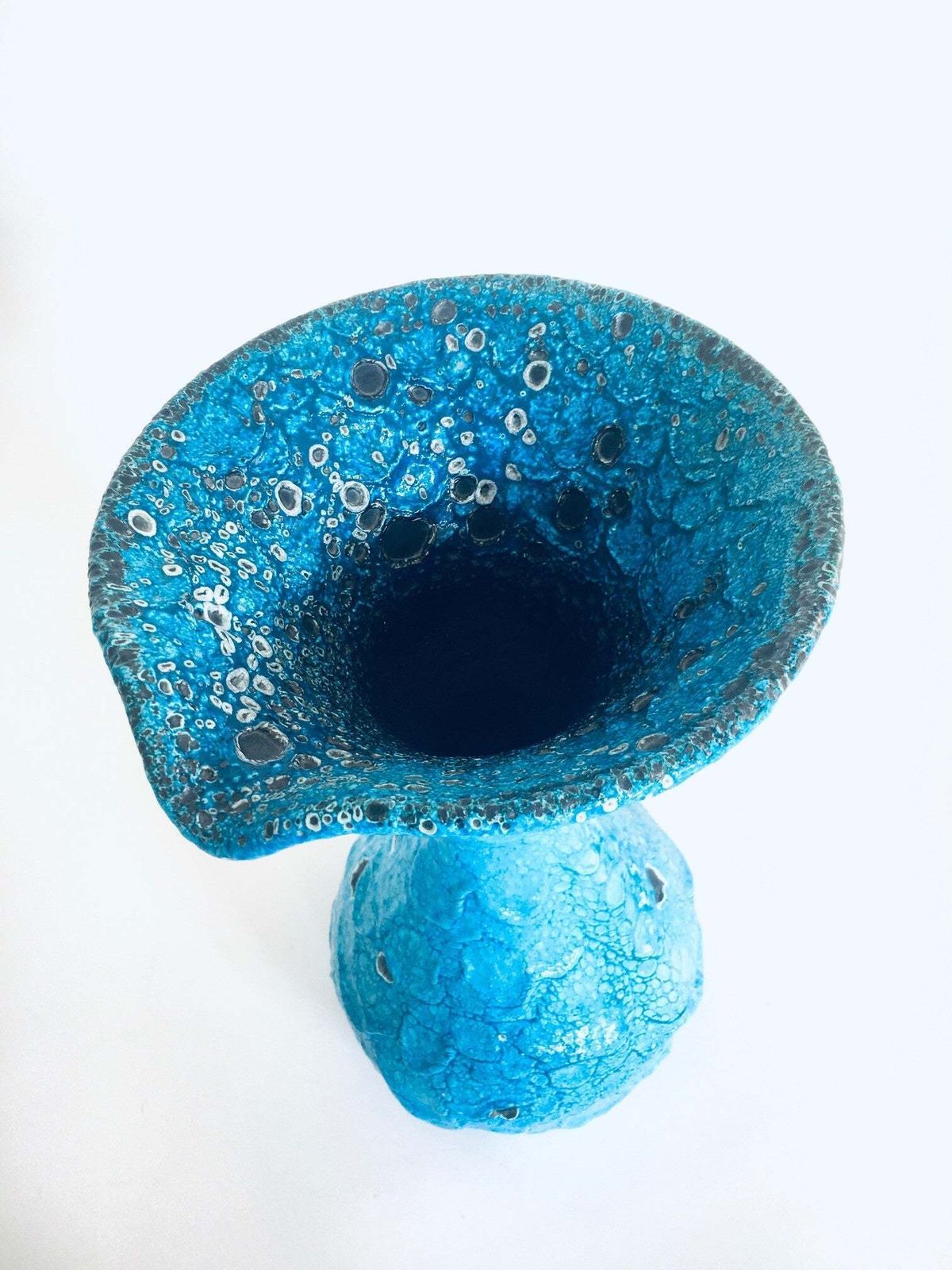 photo furniture Mcm Art Ceramic Fat Lava Decanter Caraffe Vase, Italië Jaren 1960