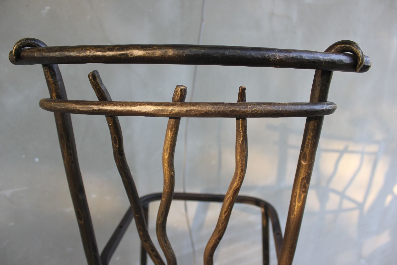 Dining Room Or Bar Stool Wrought Iron High Chair Unique Design Furniture Solid Metal photo furniture