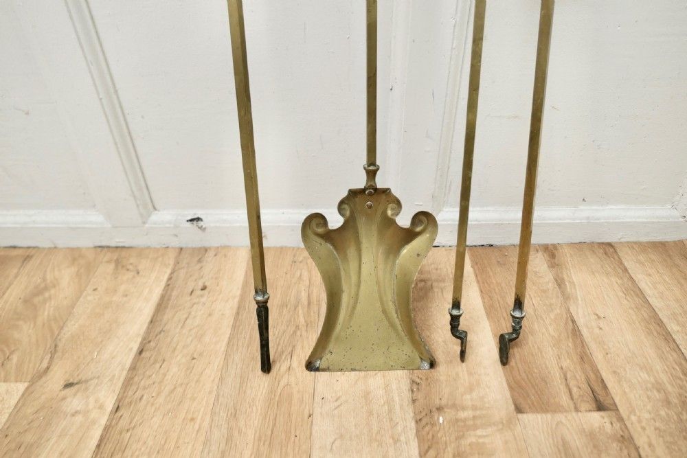 Attractive Brass Fireside Companion Set, Fireside Tools photo for sale