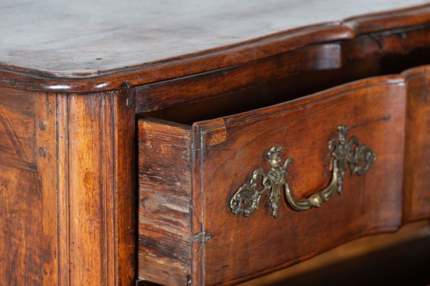 4572.0 18thc French Walnut Bombe Chest Commode photo