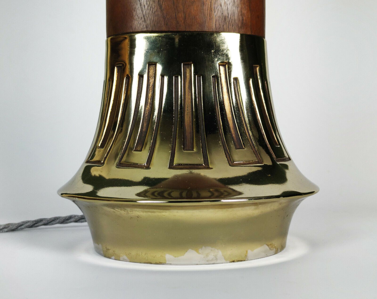 Laurel USA   Huge Pair Mid Century Modern American 1960s Teak & Gold Table Lamps photo for sale