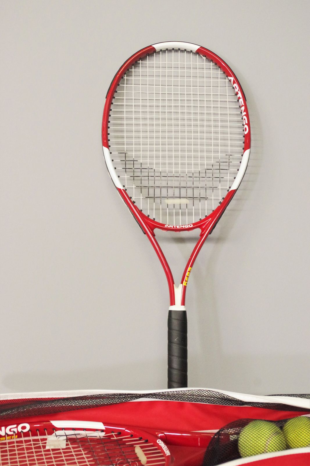 Artengo Carbon Tennis Rackets photo furniture