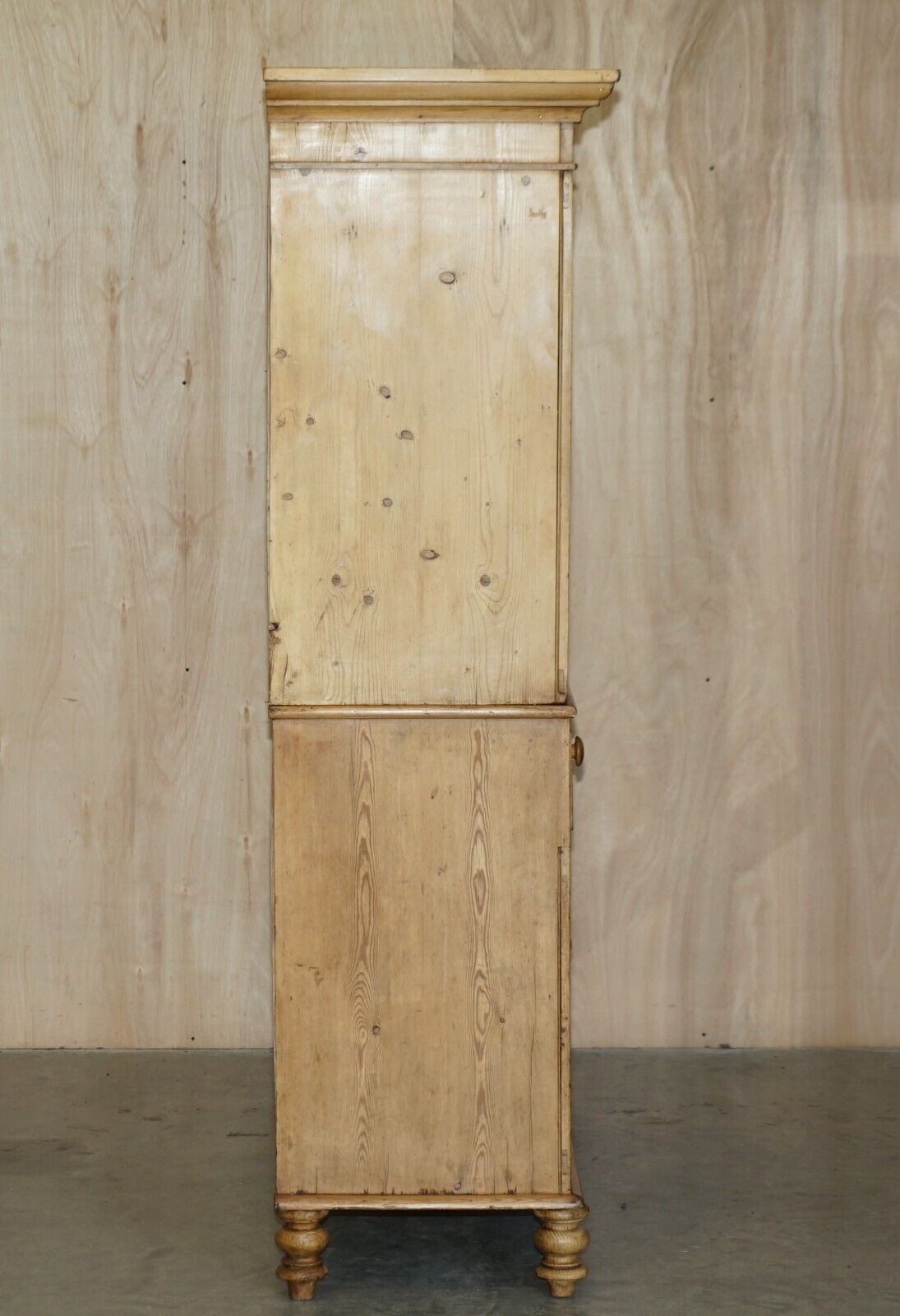 photo furniture Large Antique Victorian Circa 1880 Oak Housekeepers Cupboard Drawers Linen Pots