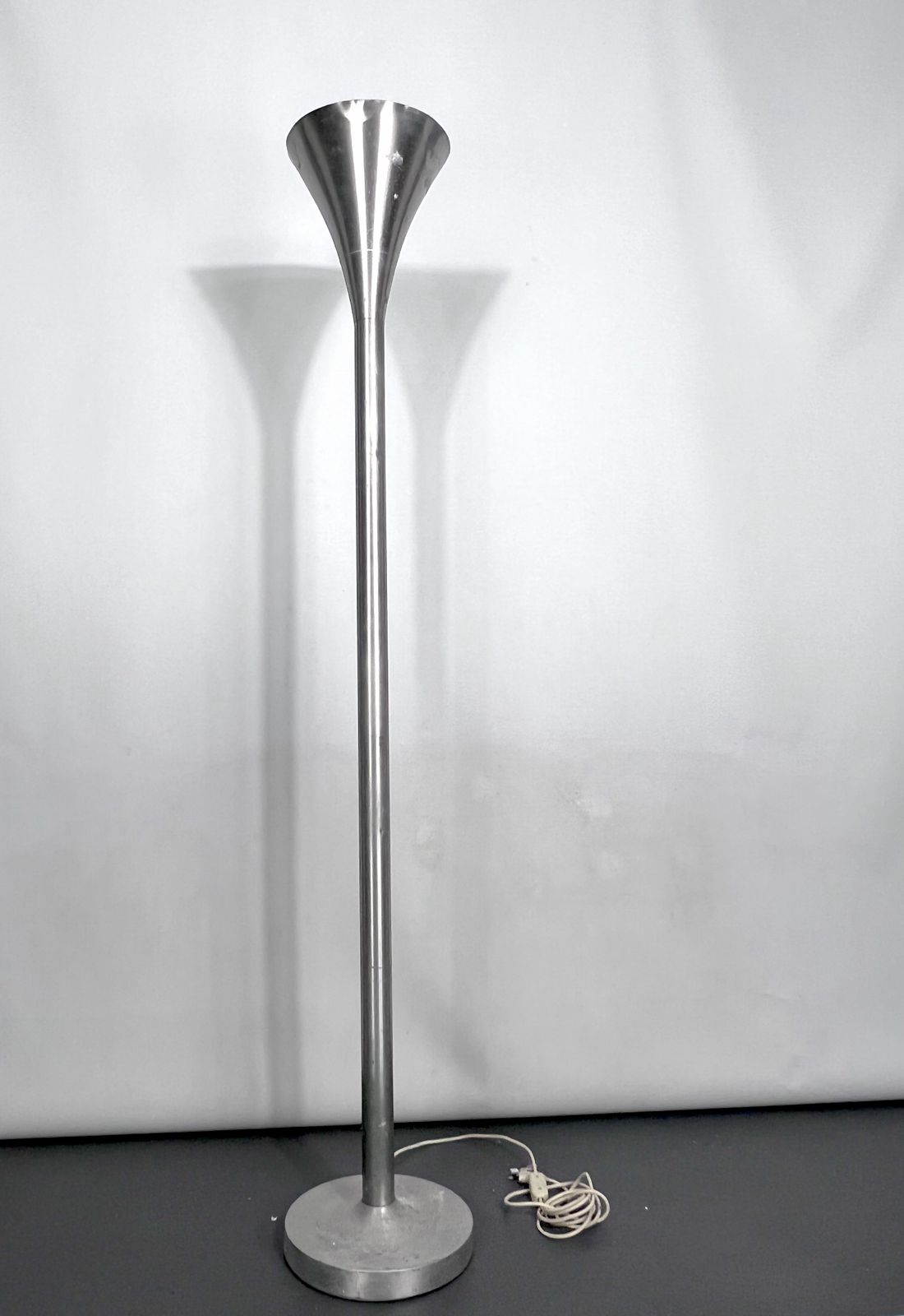 Mid Century Labeled Aluminum Luminator Floor Lamp By Stilux Milano photo vintage