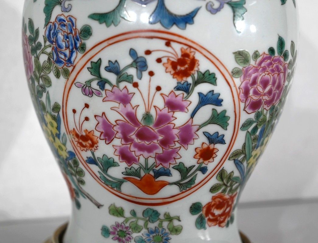 Lighting Chinese Porcelain And Brass Lamp   Early 20th Century photo