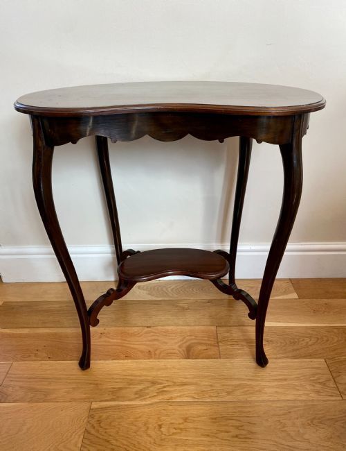 Antique Victorian Quality Mahogany Kidney Shaped Lamp Table photo for sale