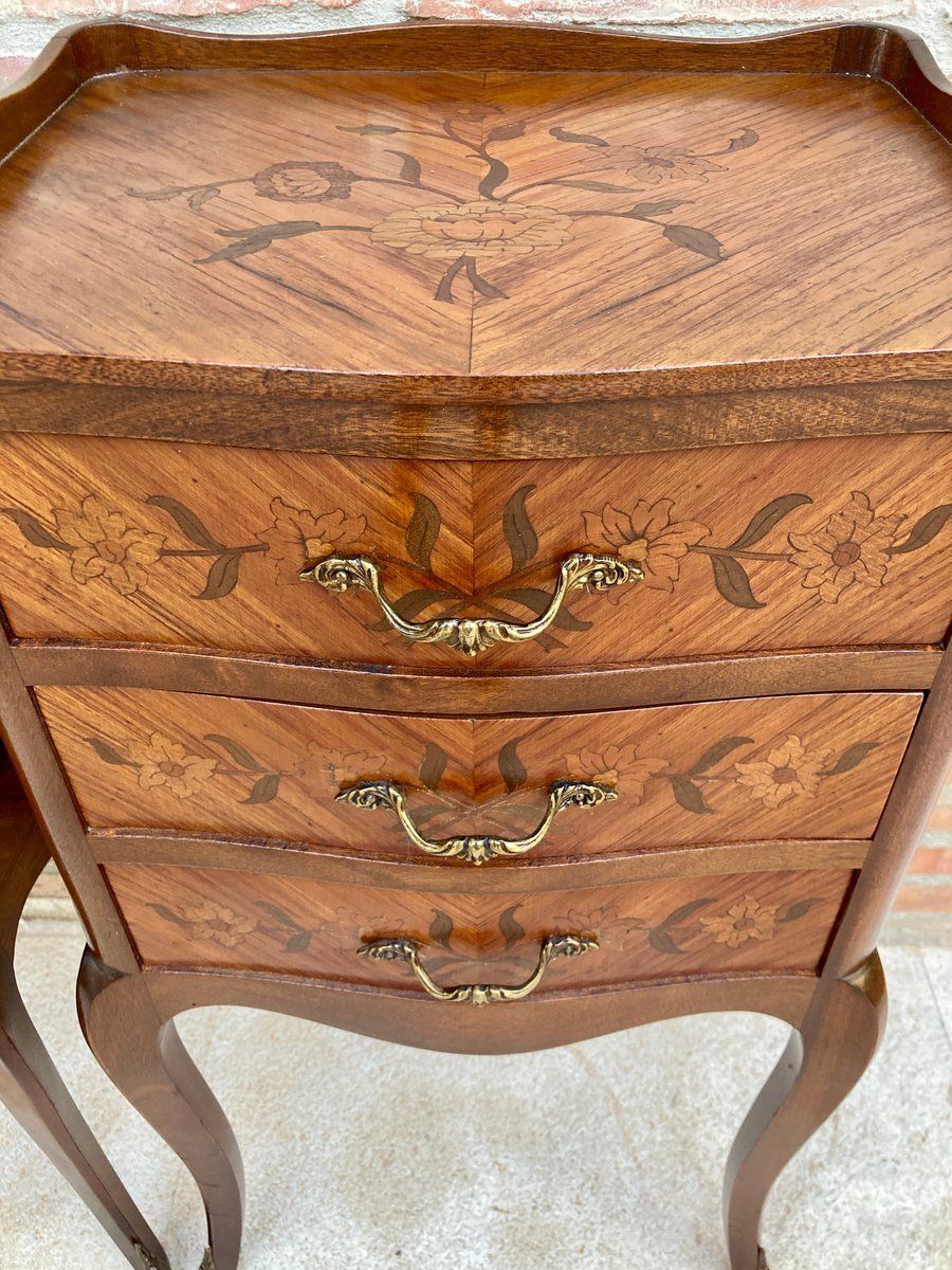 French Nightstands In Walnut With Flowers Marquetry And Bronze, 1940s, Set Of 2 photo 2853.0
