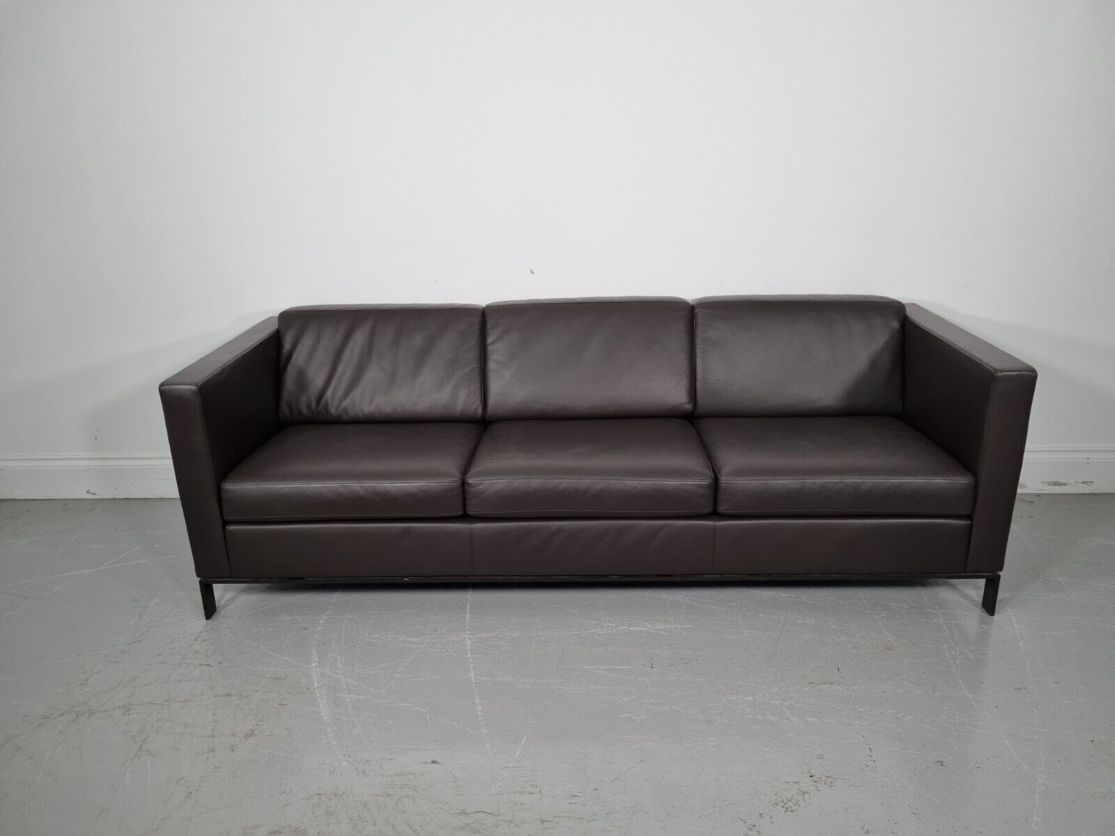 photo for sale Walter Knoll Foster 500 3  Seater Sofa In Chocolate Leather, Mint Condition