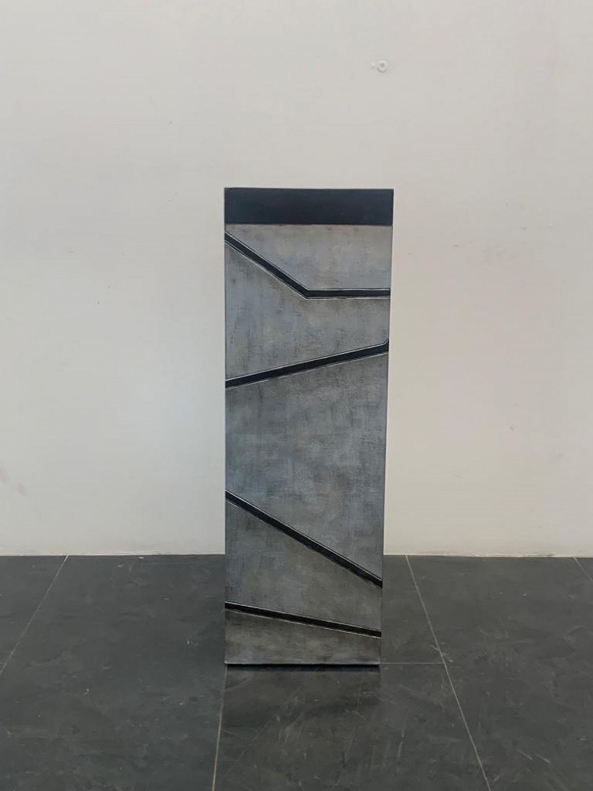 Patinated Silver Leaf Pedestal With Black Lacquered Engraved Lines, 1960s photo vintage