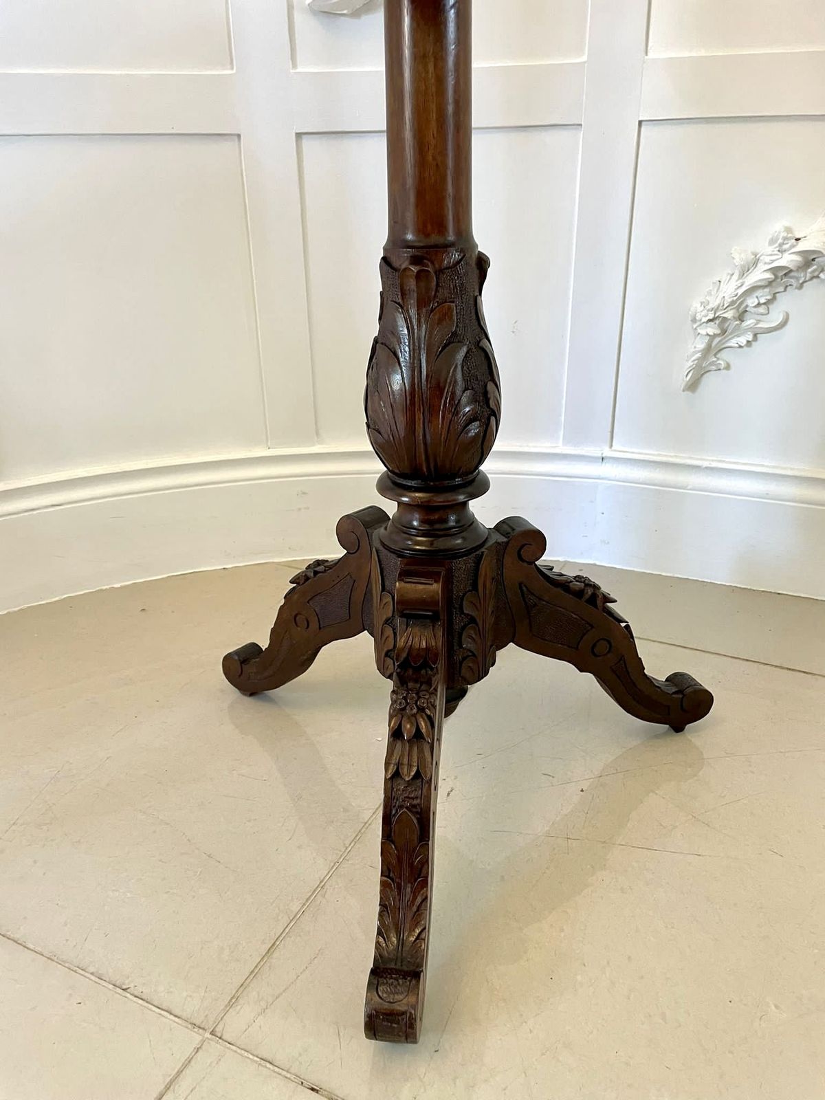 Unusual Antique Quality Marquetry Inlaid Walnut Swiss Black Forest Table photo vinterior