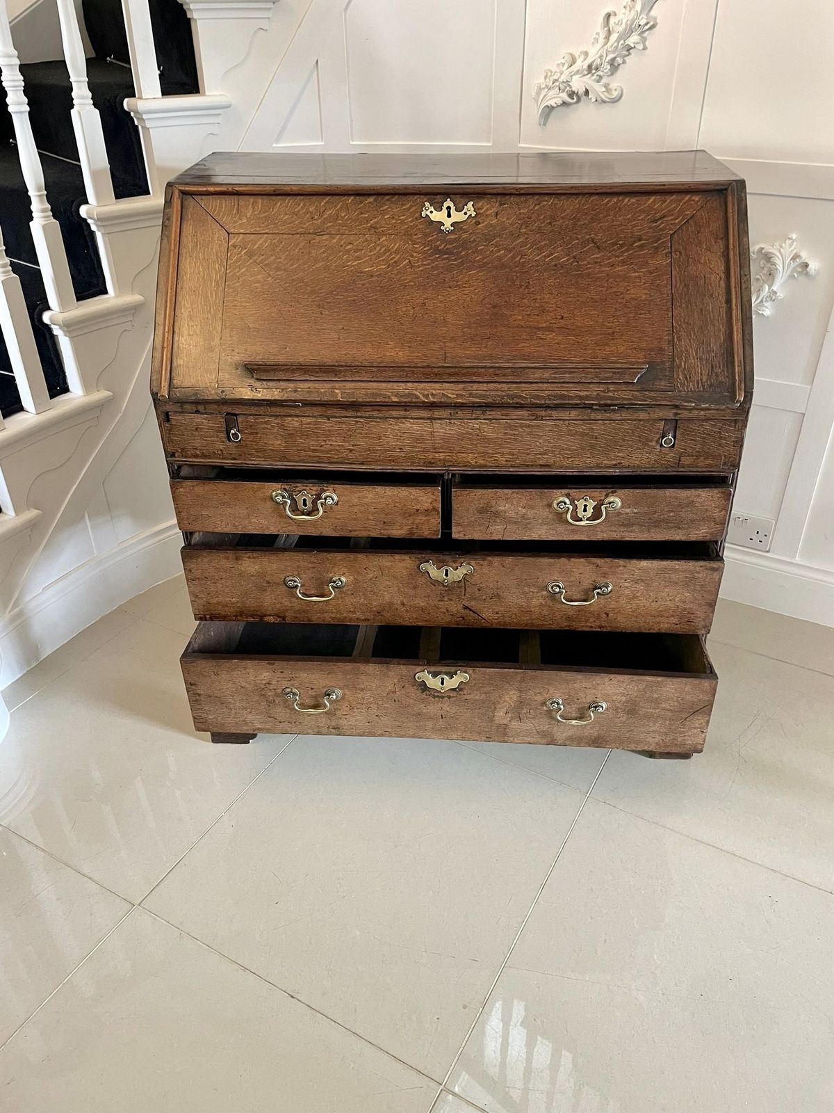 photo buy 17th Century Antique Quality Oak Bureau With Outstanding Interior
