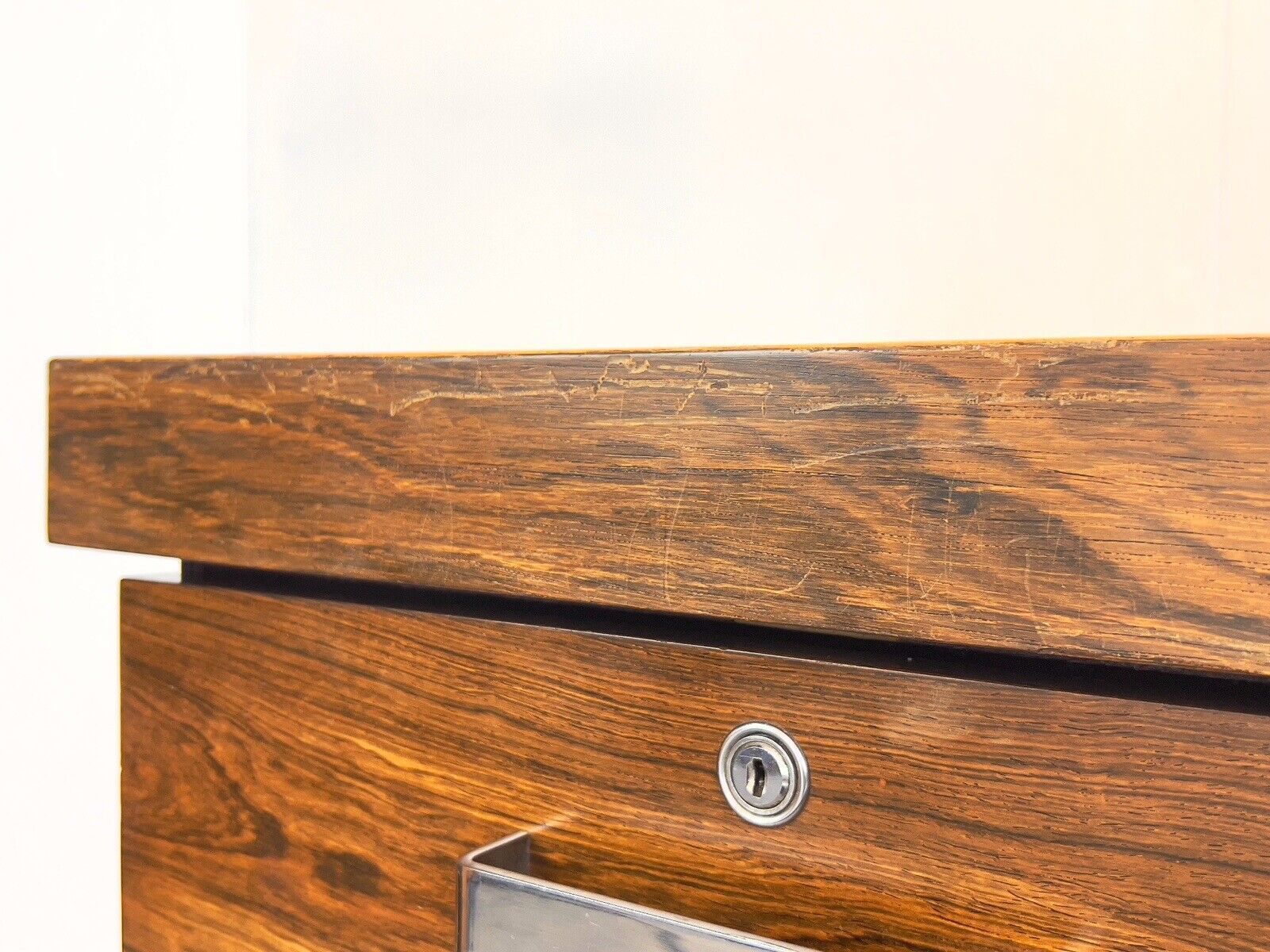 Trevor Chinn & Ray Leigh For Gordon Russell Prestige Rosewood & Chrome Sideboard photo vintage