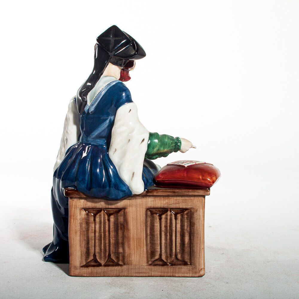 Royal Doulton Figure 'Catherine Of Aragon' Hn3233 Ltd Edition   Made In England! photo for sale