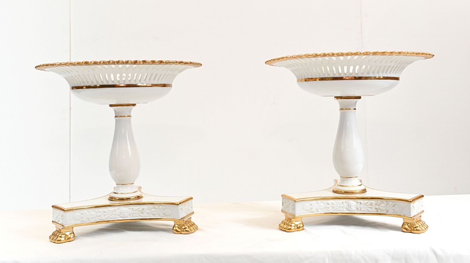 Pair Meissen Porcelain Comports Plate Stand Dishes photo for sale