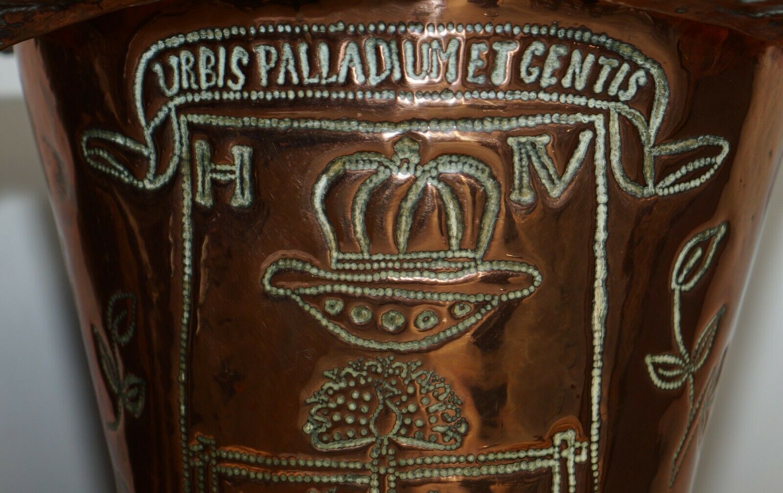 King Henry IV Coat Of Arms Armorial Crest French Copper Ice Campaign Bucket photo 550.0