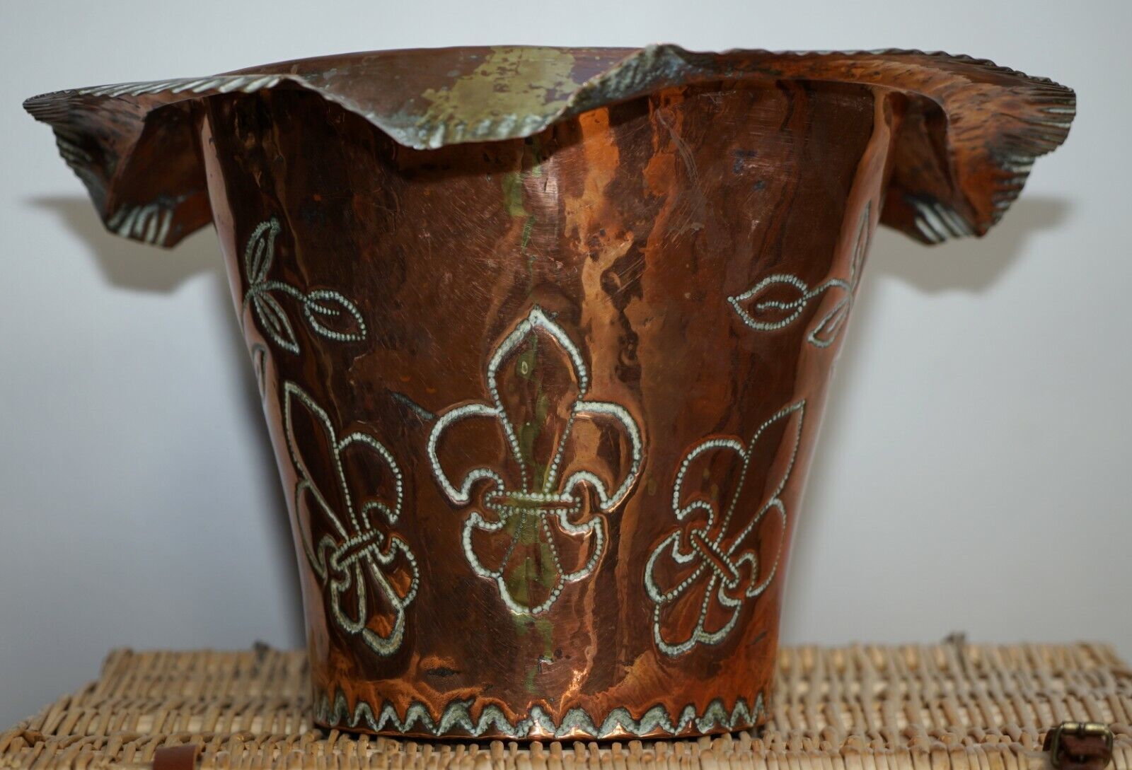 photo furniture King Henry IV Coat Of Arms Armorial Crest French Copper Ice Campaign Bucket