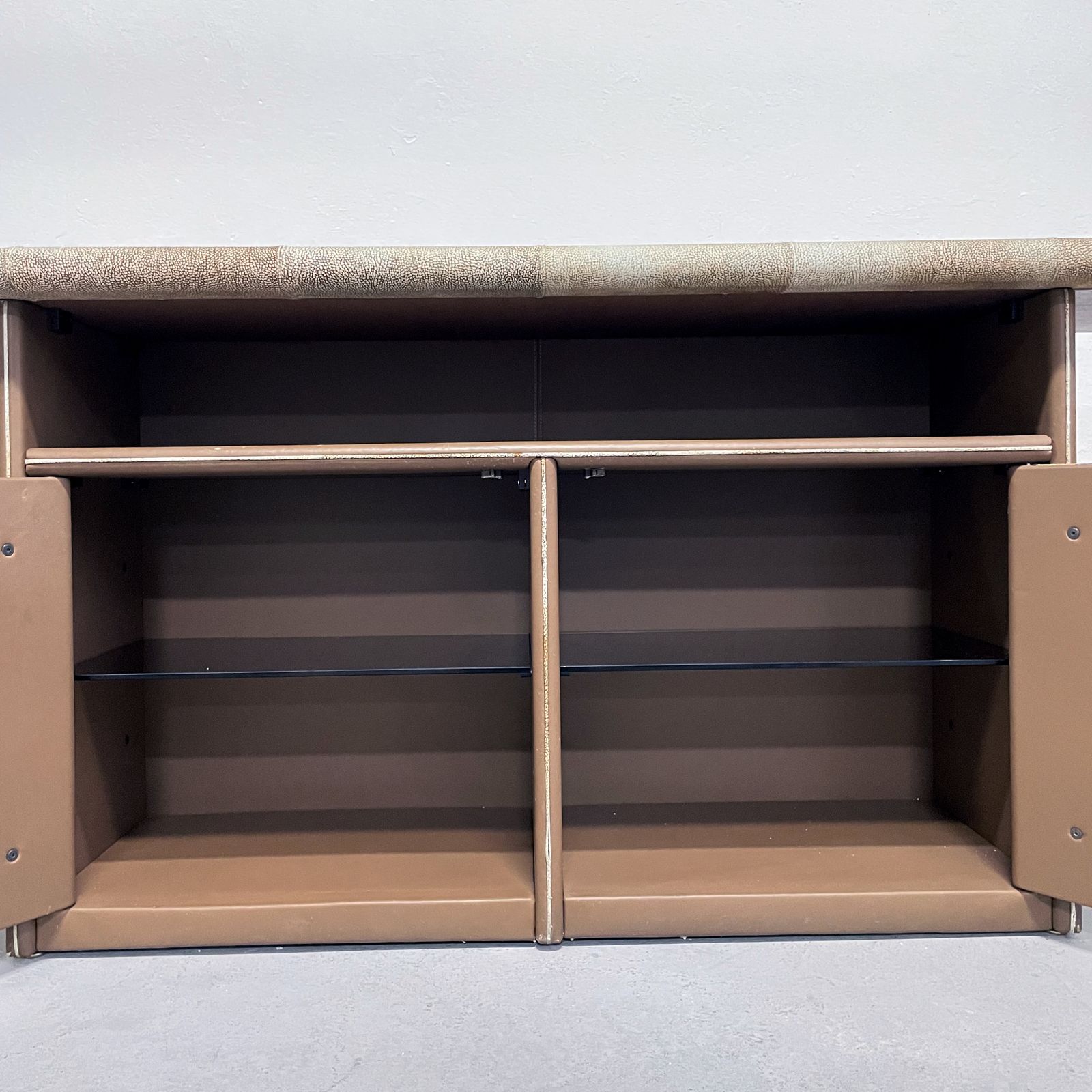 photo for sale Suede Leather Sideboard 'Bogo' By Carlo Bartoli For Rossi Di Albizzate, Italy 1980s