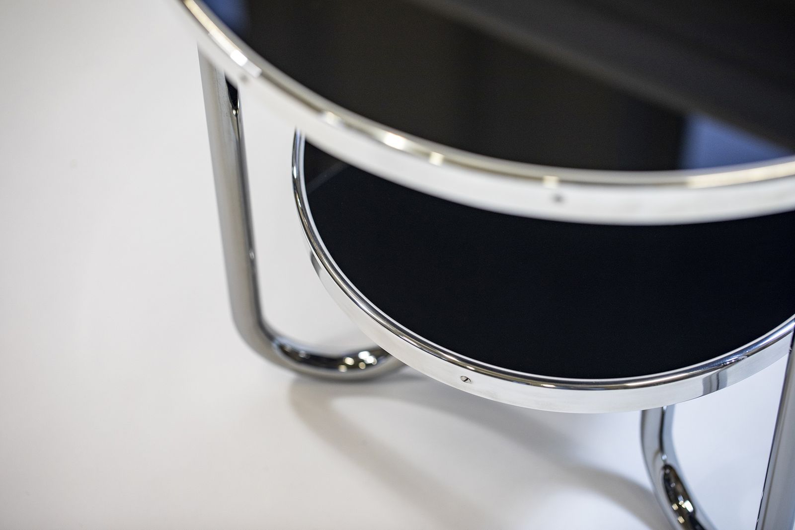 photo furniture Small Chrome Black Bauhaus Table, Made In 1970s In Czechia, Kovona, Restored