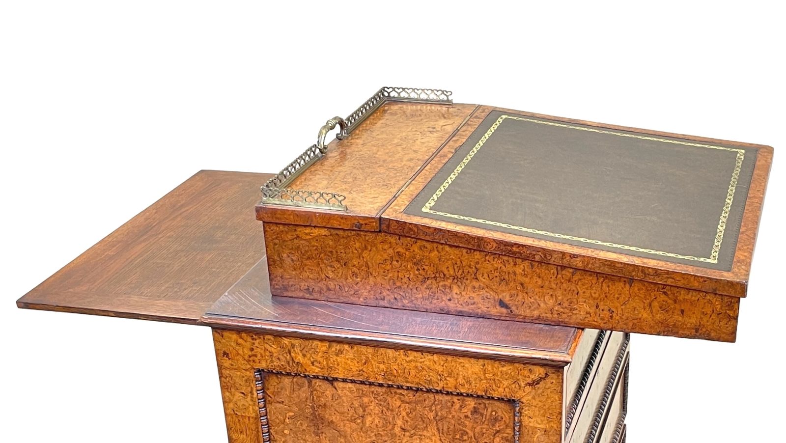 Regency Burr Elm Davenport Desk (England, Circa 1810) photo vinterior