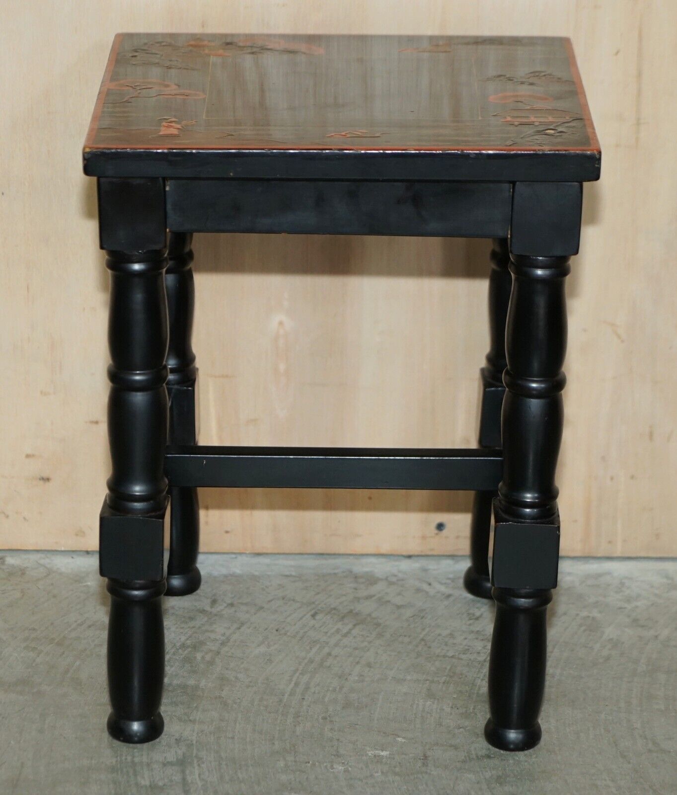Furniture Sublime Nest Of 2 Circa 1880 Chinese Chinoiserie Lacqurered Tables Hand Painted photo