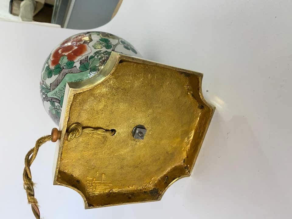 Chinese Table Lamp, 19th Century With Brass Mount, 19th Century Famille Rose photo Lighting