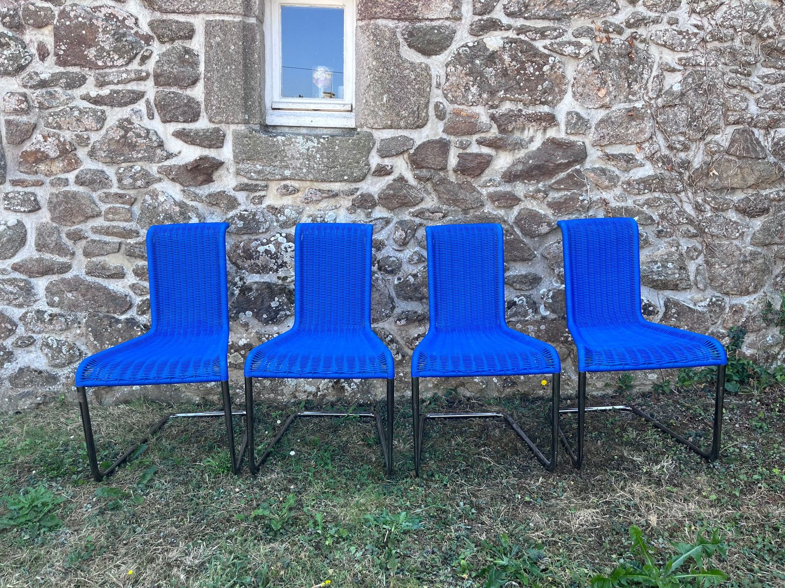 Cantilever B20 Chairs Published By Tecta photo Furniture