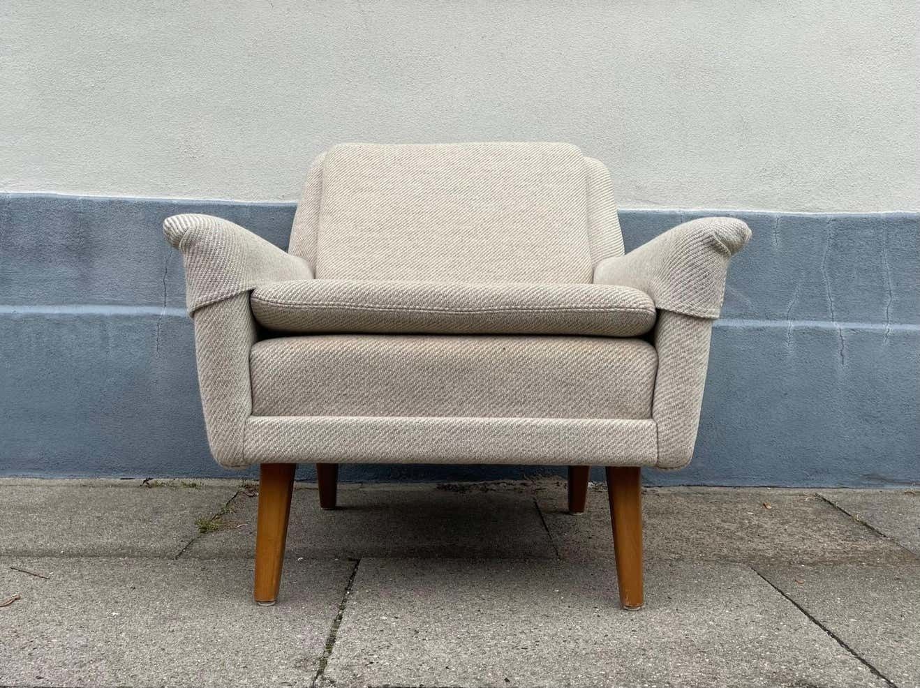 Vintage Fritz Hansen Armchair In Off White Wool By Folke Ohlsson photo furniture