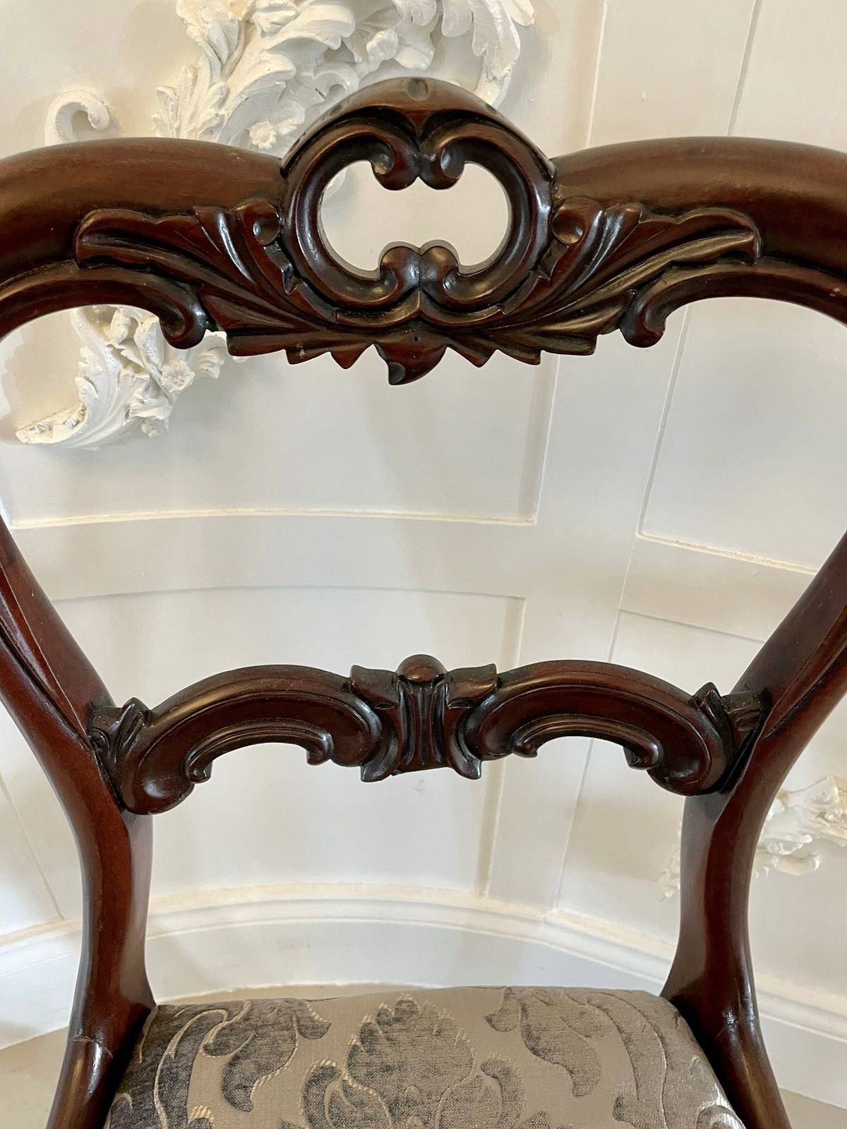 Fine Quality Set Of 4 Antique Carved Rosewood Dining Chairs photo for sale