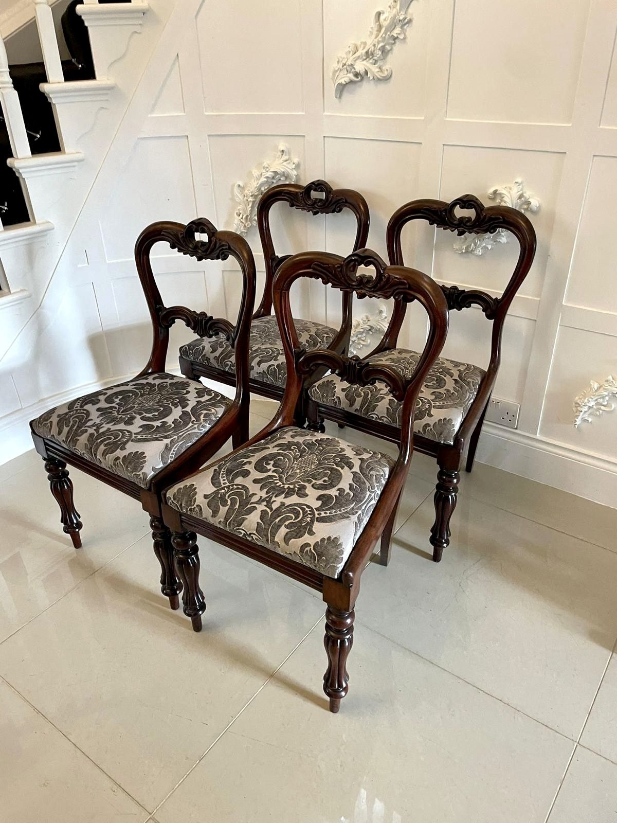Fine Quality Set Of 4 Antique Carved Rosewood Dining Chairs photo Furniture