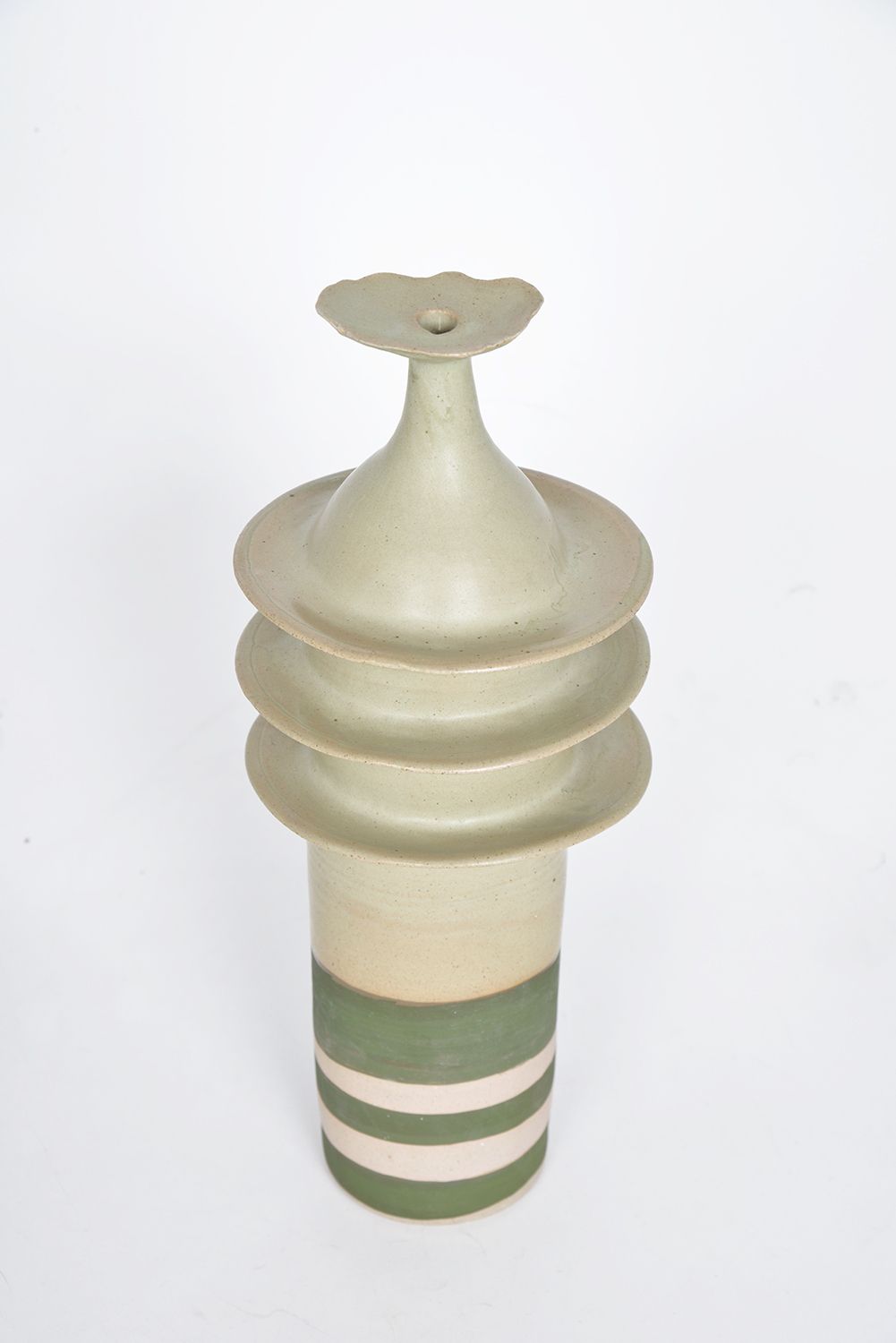 Abstract Studio Pottery Stoneware ‘Pagoda Pot’ By Alan Ashpool, England C.1970s Arts And Crafts Ceramics Midcentury photo for sale