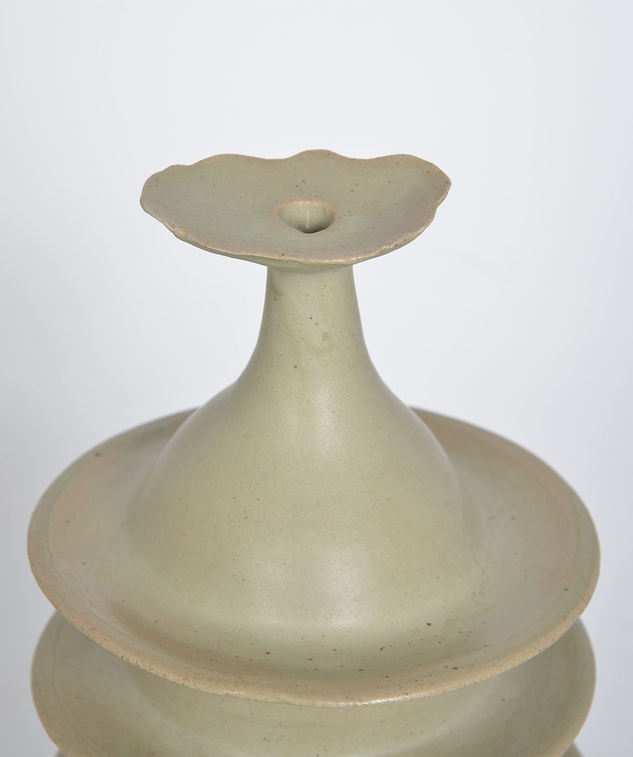 Abstract Studio Pottery Stoneware ‘Pagoda Pot’ By Alan Ashpool, England C.1970s Arts And Crafts Ceramics Midcentury photo 295.0