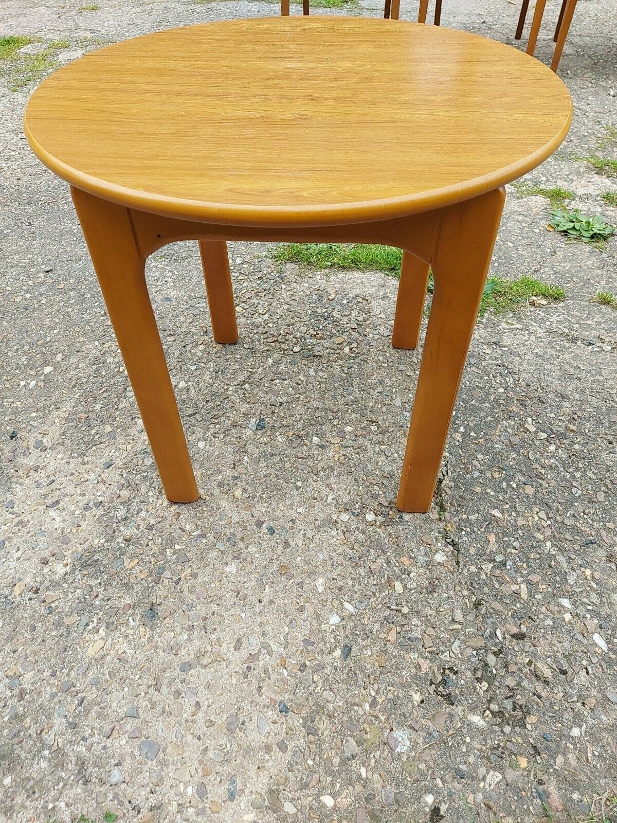 Vintage/Retro/Mid Century Round Teak Coffee Table photo 105.0