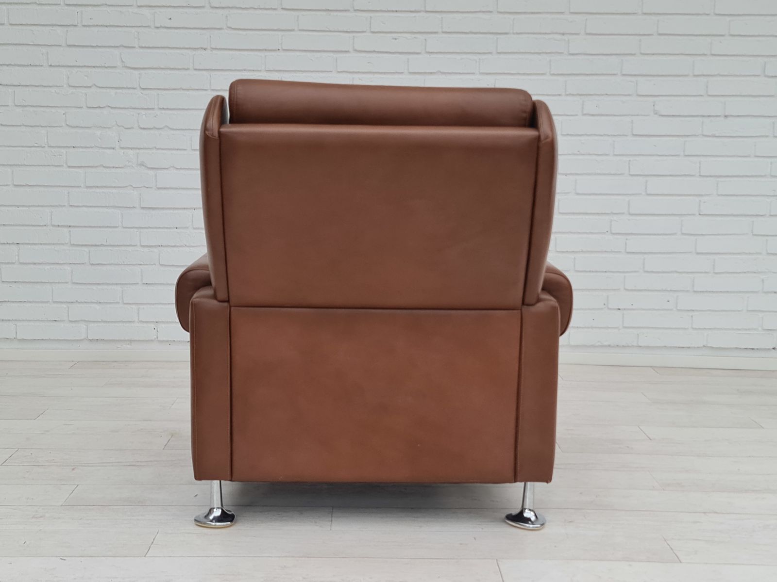 1970s, Midcentury Danish Leather Loungechair photo Furniture