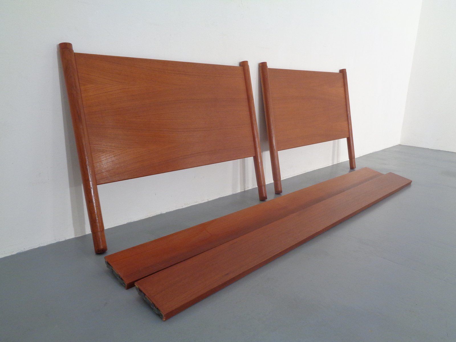 photo for sale Teak Single Bed By Børge Mogensen For Søborg Møbelfabrik, 1960s