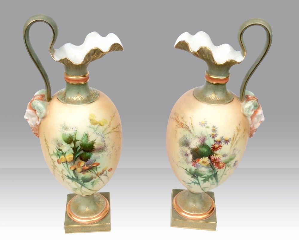 Beautiful Pair Of Antique Royal Worcester Pedestal Ewers Vases. photo vinterior