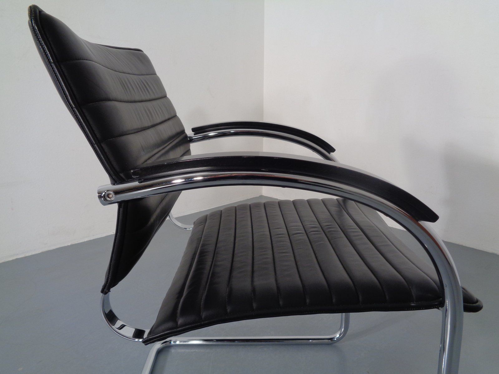 photo for sale Model S78 Cantilever Leather Armchair By Josef Gorcia And Andreas Krob For Thonet 1980s